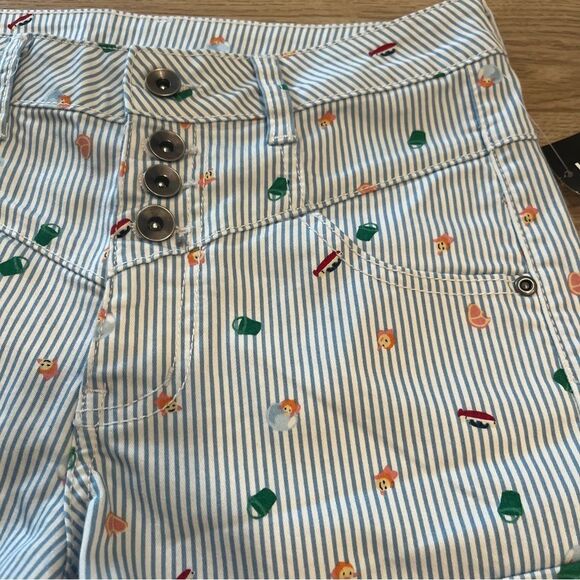 NWT Her Universe Studio Ghibli Ponyo Striped High-Waist Shorts Size 5 - Picture 4 of 7